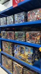 -逝水玩具折扣店
