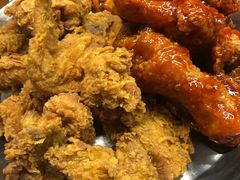 -BHC炸鸡(明洞总店)