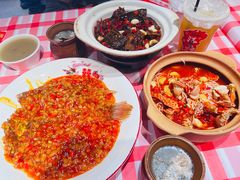 -辣小鲜·南昌大排档(船山路店)