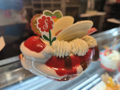 -花花卷卷·鲜食蛋糕(静安久光百货店)