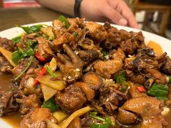 -鲁南仔·滕州炒鸡(经三路店)