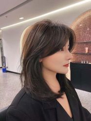 -SWANK SALON