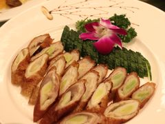 蒜头肥肠-鹿鸣春饭店(总店)
