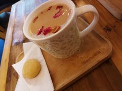 玫瑰锡兰奶茶-西关84·History·Art·Cafe