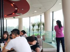 -麦当劳(展览路店)