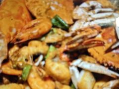 -七欣天香辣蟹火锅(上海银亿滨江店)