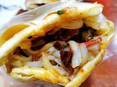 夹张飞牛肉凉粉-刘氏方酥锅盔(古城总店)