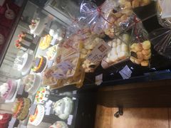-好利来(彩香店)