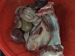 -标记美食新鲜猪杂(兴南大道店)