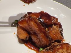 熏鱼-吴越荣记苏州菜·松鼠桂鱼(月光码头店)