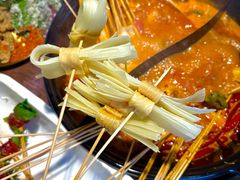-签多多串串香火锅