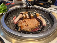 梅花肉-火炉火自助餐(喜隆多店)