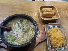 蔬菜米线-格朗合 · 鸡汤米线(和悦汇店)