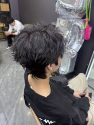 -藤野造型烫染·漂发