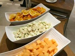 -南湖名都·景湖轩全日制餐厅·海鲜自助·东南亚风味·临湖而食