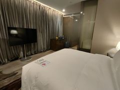 -广州天河希尔顿酒店