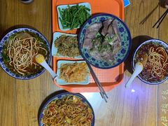 -伊穆祥牛肉面总店·清真