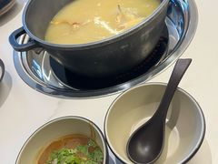 -汤宴·参须肚包鸡(南京路店)
