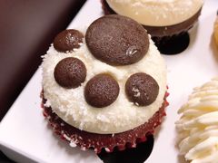 派悦坊软萌喵爪纸杯/傲娇喵爪纸杯蛋糕礼盒-派悦坊·甜品·蛋糕(日坛店)