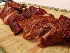 脆皮烤乳鸭-骏莱海鲜鱼港(五角场店)