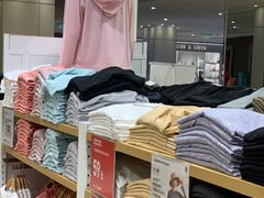 -优衣库(郑州丹尼斯大卫城店)
