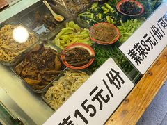 -矮子粉店1985·长沙米粉(湘春路店)