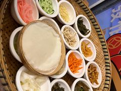 -包整·丝娃娃(一览甲秀楼风景店)