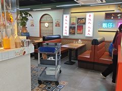 -勇興發港式茶餐厅(江宁店)