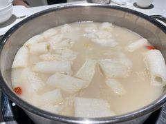 -煲王粤菜餐厅(中侨中心店)