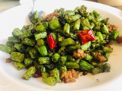 -大树餐厅(红旗街万达店)