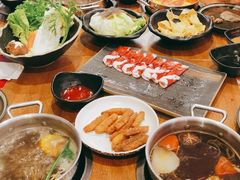 -呷哺呷哺 黄金牧场 (新中关购物中心店)