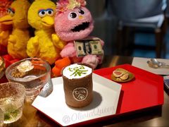 饼干杯奶盖茶-茶是一枝花泡茶店