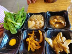-菌海森林·非遗野生菌火锅(西山区滇池路摩根道店)