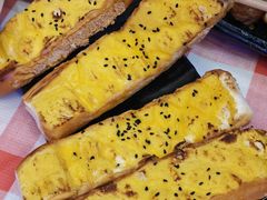 -肥小宝·金牌油焖大虾(襄阳龙虾地标店)