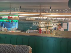 -芭莉与彩虹西餐厅(成都合生汇店)