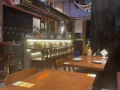 -8PINTS八品脱·日料·烧鸟·精酿小酒馆(莘庄店)