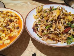 -叁煨蹄花·下饭盐帮菜(人民广场店)