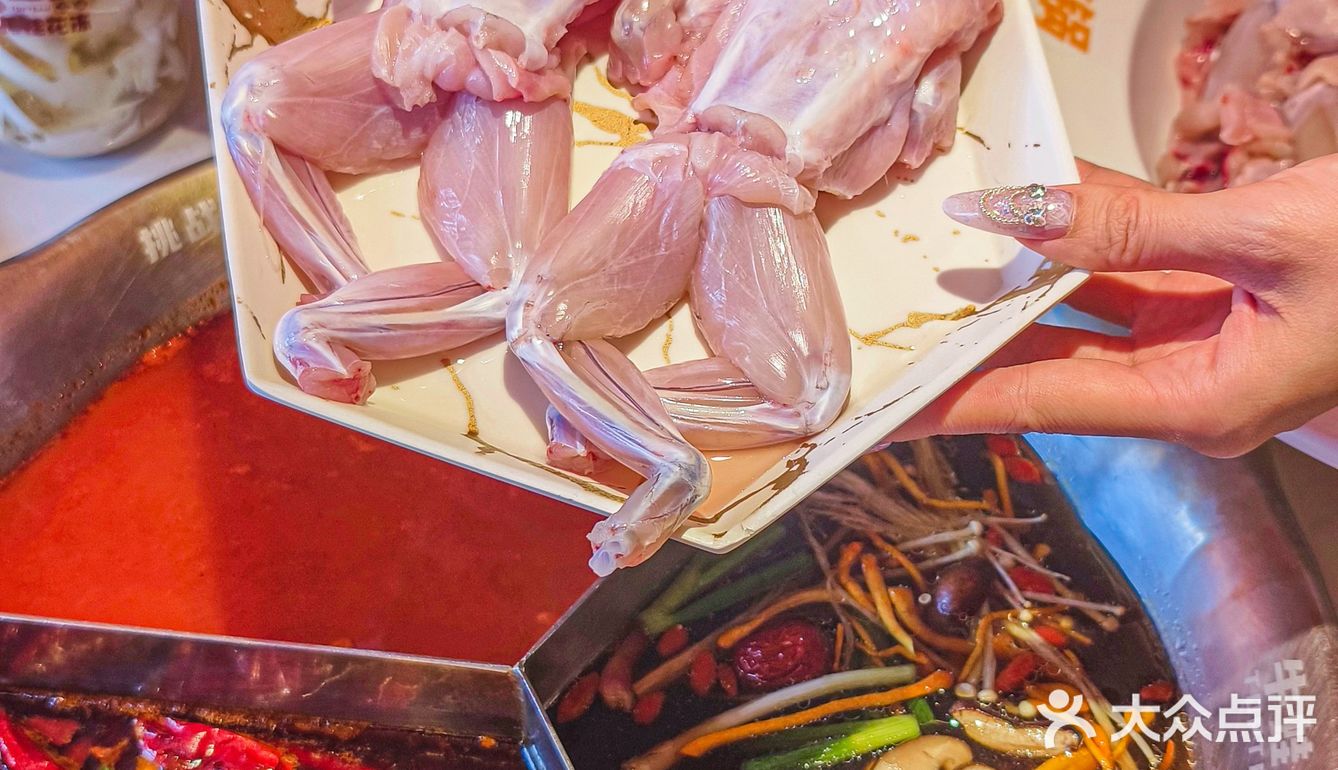 在广州‼️食牛蛙会反复来的店‼️