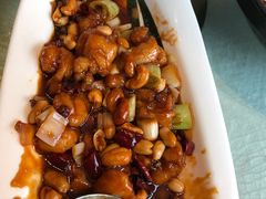 精品宫保鸡丁-香融府·烤鸭·家常菜(花乡奥莱店)