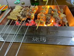 烤羊肉串-老广烧烤(骆驼山康馨园店)