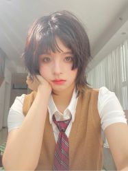 -BULB STUDIO 巴柏明星发型工作室