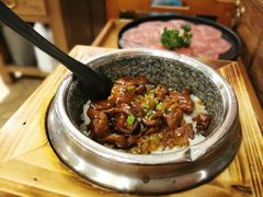 -明洞阿姨·韩式酱蟹烤肉·创意料理(三元桥店)