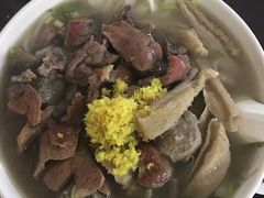 -潮镇老尾牛杂(环城西路店)