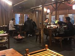大堂-好汉锅园林秘制老火锅 柴火霸王鸡(金沙店)