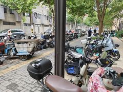 -上海中医药大学附属市中医医院-停车场