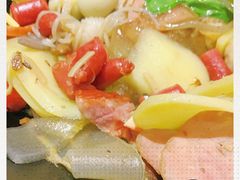 -万记麻辣烫国展总店
