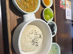 -蟹上黄·蟹黄面·江南糖水(人民广场店)