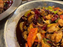 -休记光头香辣蟹干锅店(衣冠庙店)