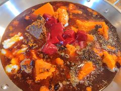 -毛毛老火锅(八年观音桥店)