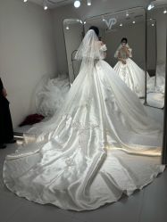 -PAI婚纱礼服设计馆【大牌租赁/高级定制】